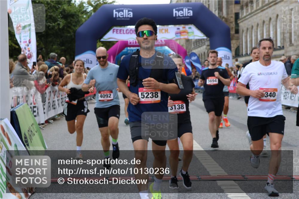 06.09.2026 - CURREX Alsterlauf Strokosch-Dieckow http://msf.ph/oto/10130236 06.09.2026 09:51:23 Ziel 2071, 2079, 2434, 2549, 2973, 2974, 3138, 3340, 3408, 3526, 3549, 3686, 3886, 4092, 4381, 4382, 4387, 4696, 4989, 5027, 5151, 5238, 5694, 5829, 5869, 5885, 6327, 6399, 8301 meine-sportfotos.de