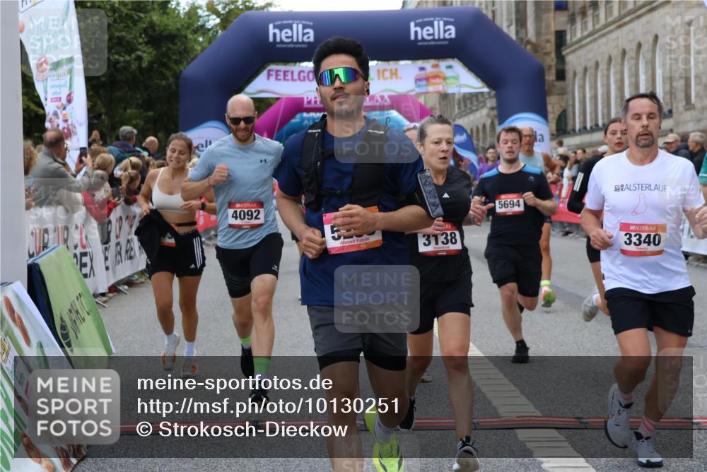06.09.2026 - CURREX Alsterlauf Strokosch-Dieckow http://msf.ph/oto/10130251 06.09.2026 09:51:23 Ziel 2071, 2079, 2434, 2549, 2973, 2974, 3138, 3340, 3408, 3526, 3549, 3686, 3886, 4092, 4381, 4382, 4387, 4696, 4989, 5027, 5151, 5238, 5694, 5829, 5869, 5885, 6327, 6399, 8301 meine-sportfotos.de