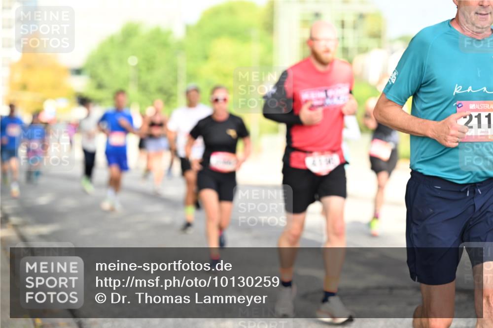 06.09.2026 - CURREX Alsterlauf Dr. Thomas Lammeyer http://msf.ph/oto/10130259 06.09.2026 09:52:31 Laufen 211 meine-sportfotos.de