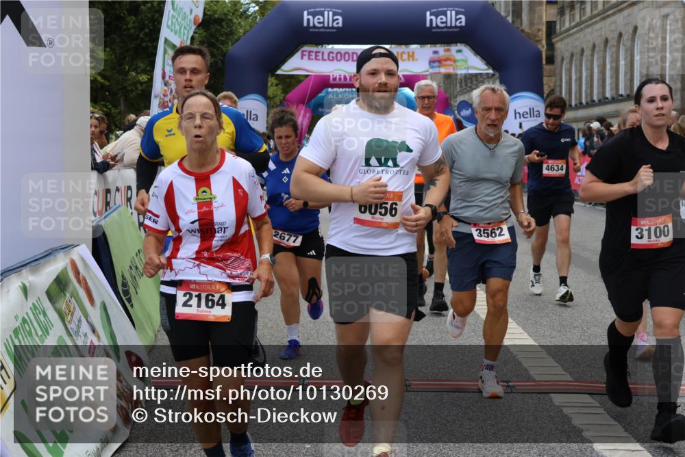 06.09.2026 - CURREX Alsterlauf Strokosch-Dieckow http://msf.ph/oto/10130269 06.09.2026 10:04:07 Ziel 2091, 2164, 2657, 2677, 3100, 3239, 3378, 3384, 3562, 3697, 3745, 3747, 3752, 4004, 4495, 4634, 4672, 4943, 5004, 5061, 5157, 5401, 5709, 6056, 8044, 8225 meine-sportfotos.de