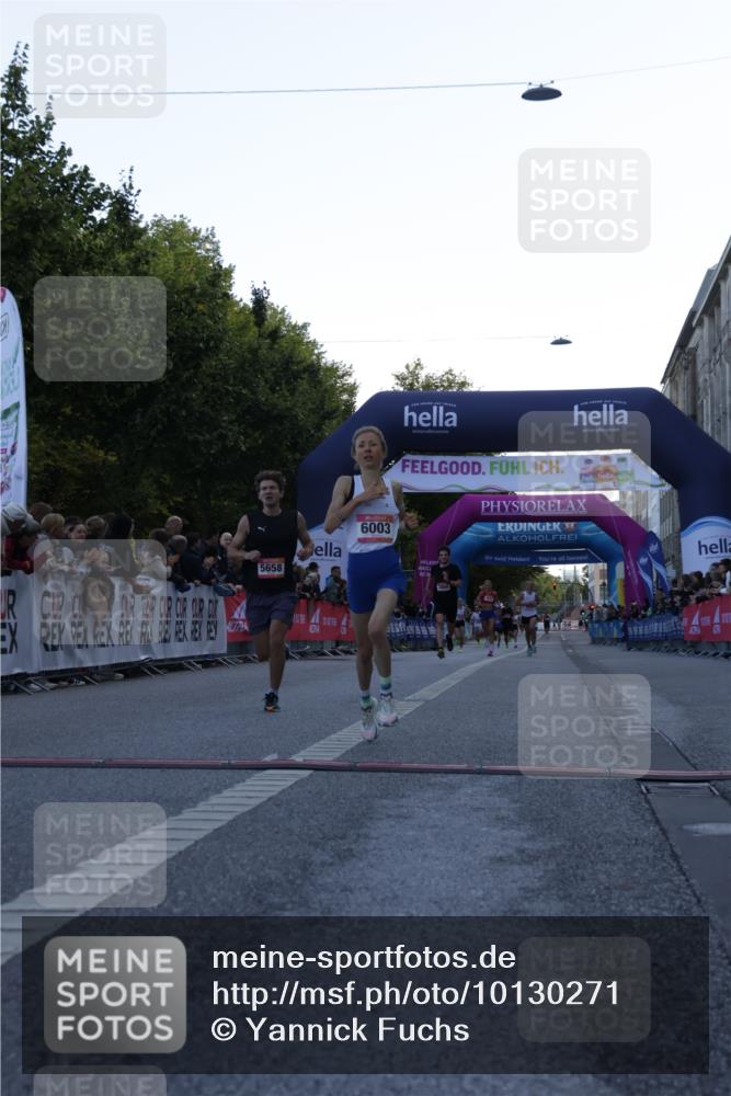 06.09.2026 - CURREX Alsterlauf Yannick Fuchs http://msf.ph/oto/10130271 06.09.2026 09:38:06 Ziel 2562, 3866, 4176, 5658, 5901, 6003, 8011 meine-sportfotos.de