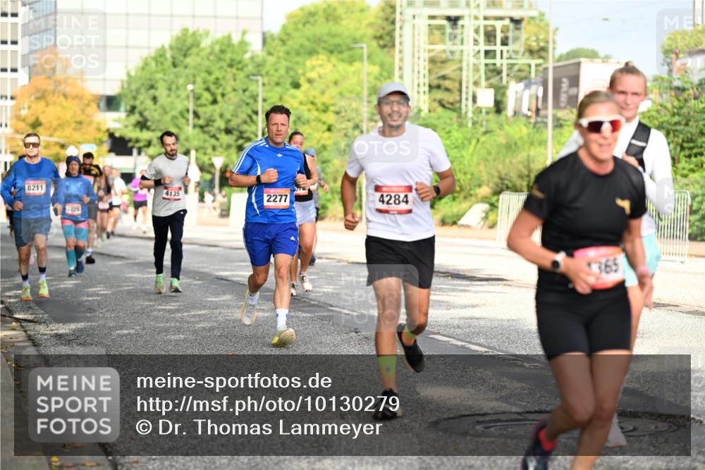 06.09.2026 - CURREX Alsterlauf Dr. Thomas Lammeyer http://msf.ph/oto/10130279 06.09.2026 09:52:33 Laufen 8211, 3225, 4135, 2277, 4284, 365 meine-sportfotos.de
