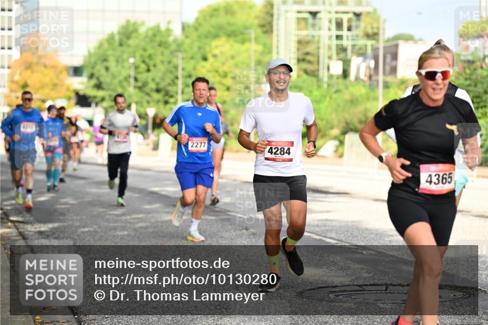 06.09.2026 - CURREX Alsterlauf Dr. Thomas Lammeyer http://msf.ph/oto/10130280 06.09.2026 09:52:33 Laufen 2277, 4284, 4365 meine-sportfotos.de