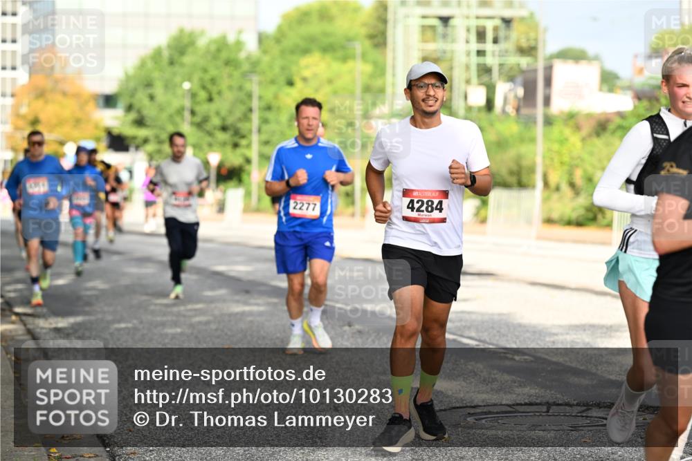 06.09.2026 - CURREX Alsterlauf Dr. Thomas Lammeyer http://msf.ph/oto/10130283 06.09.2026 09:52:34 Laufen 2277, 4284 meine-sportfotos.de