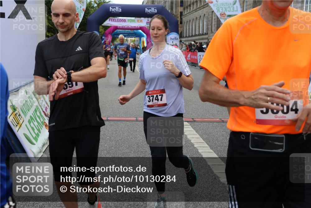 06.09.2026 - CURREX Alsterlauf Strokosch-Dieckow http://msf.ph/oto/10130284 06.09.2026 10:04:11 Ziel 2091, 2164, 2346, 2677, 2830, 3100, 3239, 3562, 3697, 3747, 4288, 4495, 4634, 4943, 5004, 5061, 5157, 5401, 5674, 5709, 6056, 8225 meine-sportfotos.de