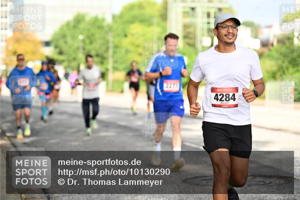 06.09.2026 - CURREX Alsterlauf Dr. Thomas Lammeyer http://msf.ph/oto/10130290 06.09.2026 09:52:35 Laufen 4284 meine-sportfotos.de