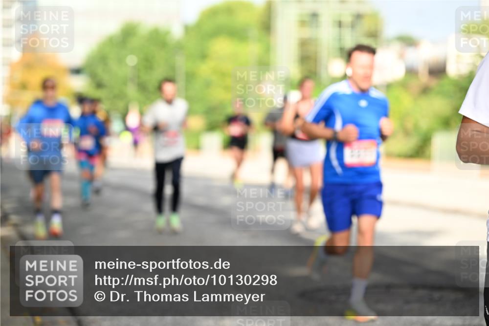 06.09.2026 - CURREX Alsterlauf Dr. Thomas Lammeyer http://msf.ph/oto/10130298 06.09.2026 09:52:35 Laufen  meine-sportfotos.de