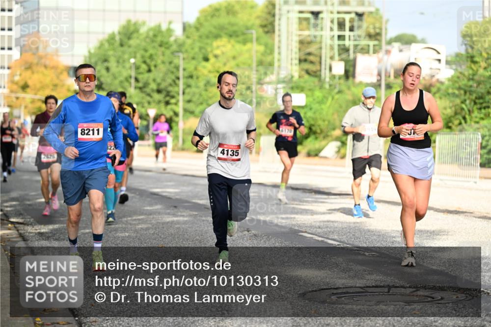 06.09.2026 - CURREX Alsterlauf Dr. Thomas Lammeyer http://msf.ph/oto/10130313 06.09.2026 09:52:37 Laufen 2626, 8211, 322, 4135, 949, 6170 meine-sportfotos.de