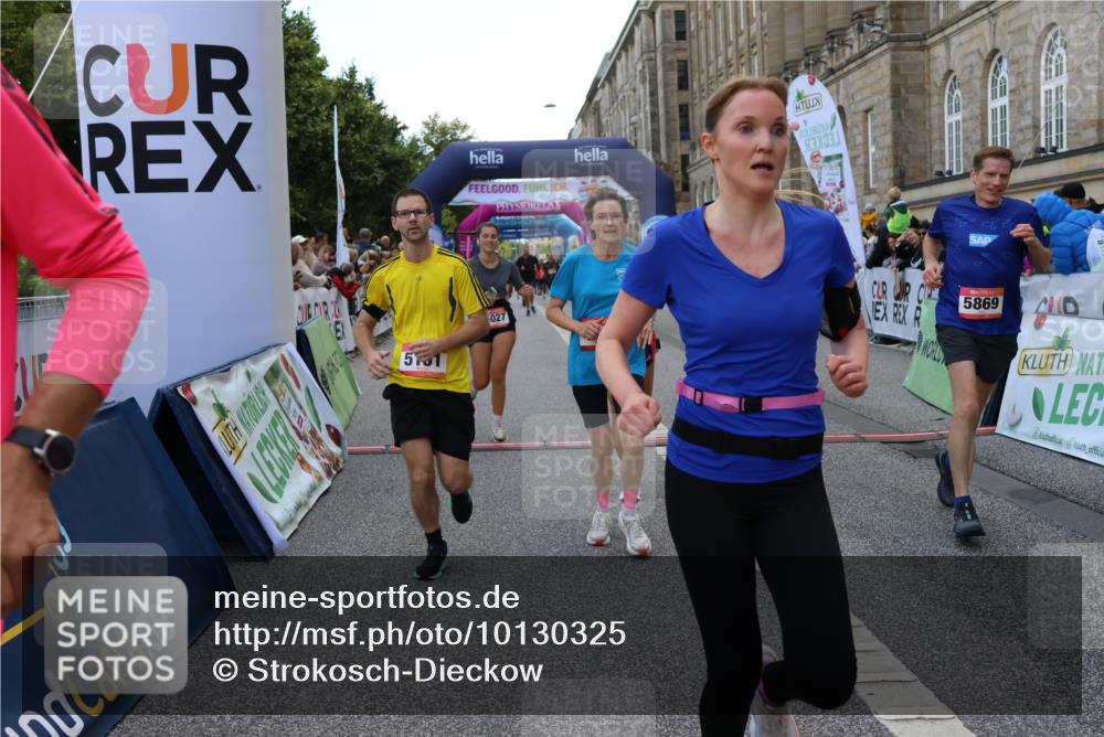 06.09.2026 - CURREX Alsterlauf Strokosch-Dieckow http://msf.ph/oto/10130325 06.09.2026 09:51:28 Ziel 2023, 2071, 2079, 2973, 2974, 3138, 3286, 3340, 3408, 3526, 3686, 3886, 4092, 4387, 4989, 5027, 5151, 5238, 5694, 5869, 6490, 8301 meine-sportfotos.de
