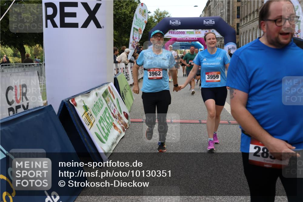 06.09.2026 - CURREX Alsterlauf Strokosch-Dieckow http://msf.ph/oto/10130351 06.09.2026 10:04:21 Ziel 2025, 2437, 2830, 3711, 3959, 3962, 4119, 4131, 4288, 4630, 4812, 5046, 5674, 5713, 6193 meine-sportfotos.de