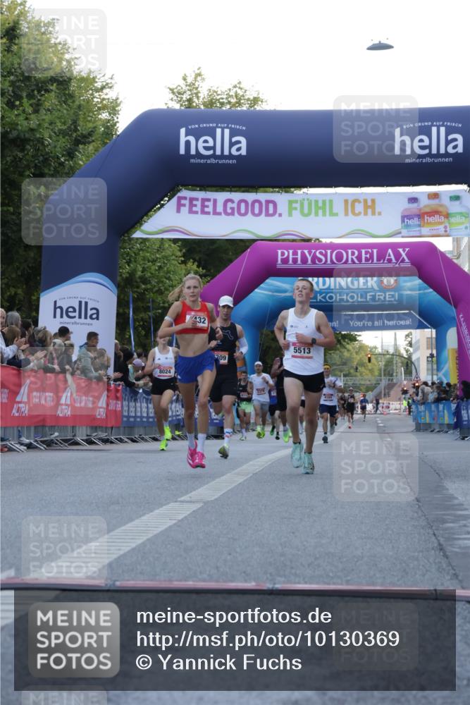 06.09.2026 - CURREX Alsterlauf Yannick Fuchs http://msf.ph/oto/10130369 06.09.2026 09:38:11 Ziel 2562, 3866, 4176, 4432, 5513, 5658, 6003 meine-sportfotos.de