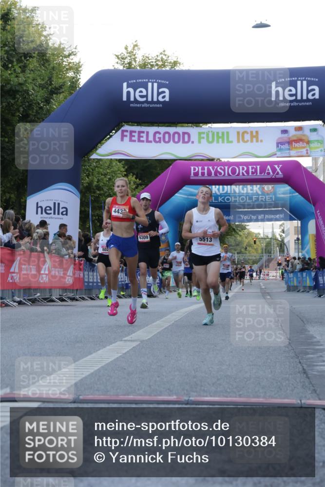 06.09.2026 - CURREX Alsterlauf Yannick Fuchs http://msf.ph/oto/10130384 06.09.2026 09:38:12 Ziel 2562, 3866, 4176, 4432, 5513, 5658, 6003, 6309 meine-sportfotos.de
