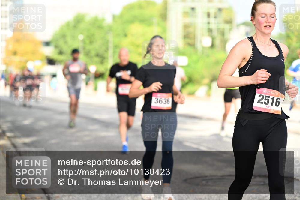 06.09.2026 - CURREX Alsterlauf Dr. Thomas Lammeyer http://msf.ph/oto/10130423 06.09.2026 09:52:47 Laufen 3636, 2516 meine-sportfotos.de