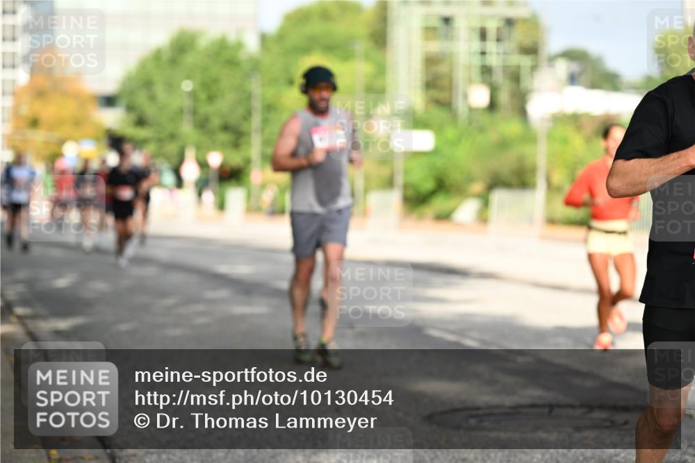 06.09.2026 - CURREX Alsterlauf Dr. Thomas Lammeyer http://msf.ph/oto/10130454 06.09.2026 09:52:50 Laufen  meine-sportfotos.de