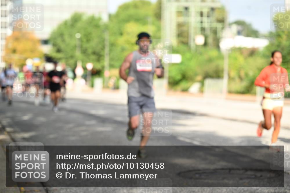 06.09.2026 - CURREX Alsterlauf Dr. Thomas Lammeyer http://msf.ph/oto/10130458 06.09.2026 09:52:50 Laufen  meine-sportfotos.de