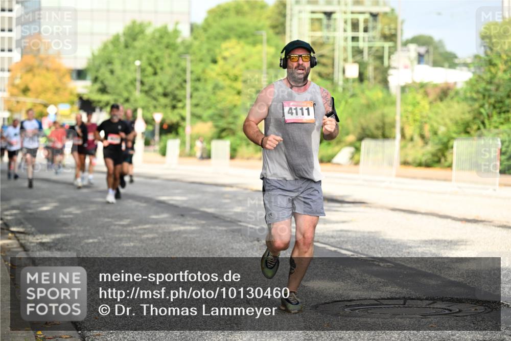 06.09.2026 - CURREX Alsterlauf Dr. Thomas Lammeyer http://msf.ph/oto/10130460 06.09.2026 09:52:51 Laufen 4111 meine-sportfotos.de
