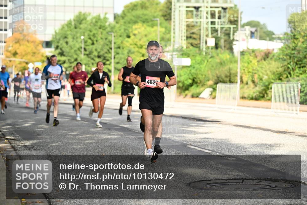 06.09.2026 - CURREX Alsterlauf Dr. Thomas Lammeyer http://msf.ph/oto/10130472 06.09.2026 09:52:55 Laufen 4627 meine-sportfotos.de
