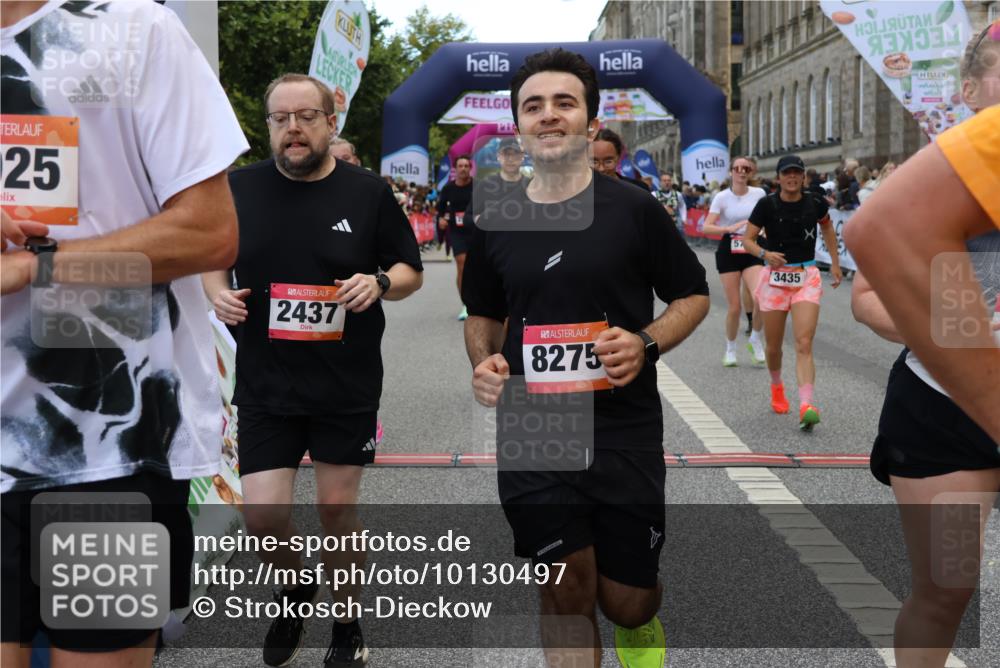 06.09.2026 - CURREX Alsterlauf Strokosch-Dieckow http://msf.ph/oto/10130497 06.09.2026 10:04:28 Ziel 2025, 2303, 2437, 2581, 3435, 3696, 3711, 4179, 4376, 4630, 4768, 4812, 5046, 5718, 5816, 6193 meine-sportfotos.de