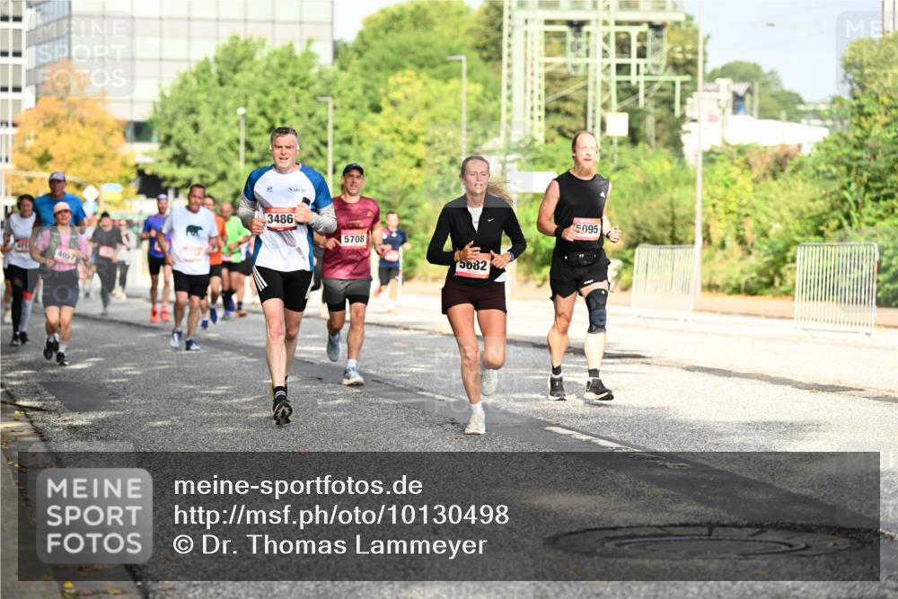 06.09.2026 - CURREX Alsterlauf Dr. Thomas Lammeyer http://msf.ph/oto/10130498 06.09.2026 09:52:58 Laufen 4057, 3486, 5708, 5682, 5095 meine-sportfotos.de