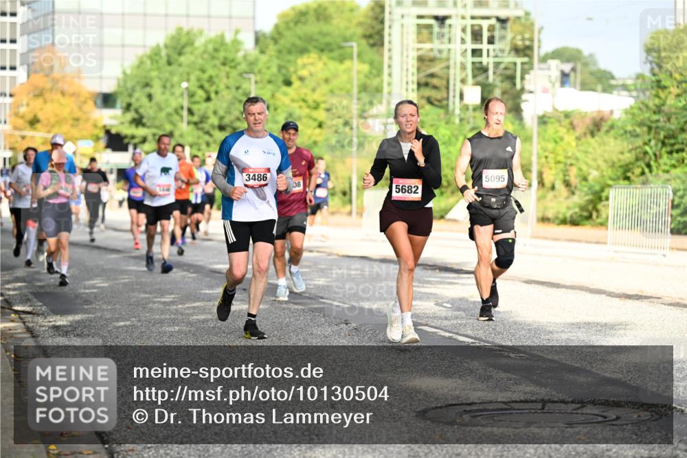 06.09.2026 - CURREX Alsterlauf Dr. Thomas Lammeyer http://msf.ph/oto/10130504 06.09.2026 09:52:58 Laufen 3486, 5095, 08, 5682 meine-sportfotos.de
