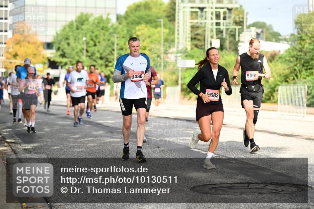 06.09.2026 - CURREX Alsterlauf Dr. Thomas Lammeyer http://msf.ph/oto/10130511 06.09.2026 09:52:59 Laufen 4067, 3486, 5682, 509 meine-sportfotos.de