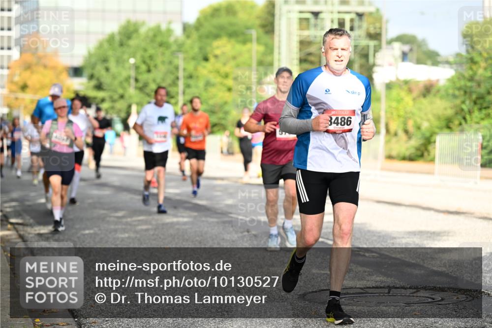 06.09.2026 - CURREX Alsterlauf Dr. Thomas Lammeyer http://msf.ph/oto/10130527 06.09.2026 09:53:00 Laufen 3486 meine-sportfotos.de