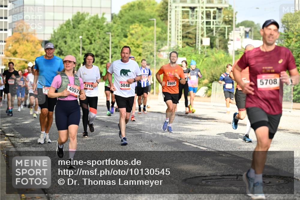 06.09.2026 - CURREX Alsterlauf Dr. Thomas Lammeyer http://msf.ph/oto/10130545 06.09.2026 09:53:02 Laufen 4422, 23, 4057, 715, 5848, 2805, 5708 meine-sportfotos.de