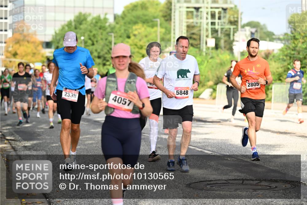 06.09.2026 - CURREX Alsterlauf Dr. Thomas Lammeyer http://msf.ph/oto/10130565 06.09.2026 09:53:04 Laufen 4057, 2338, 5848, 2805 meine-sportfotos.de