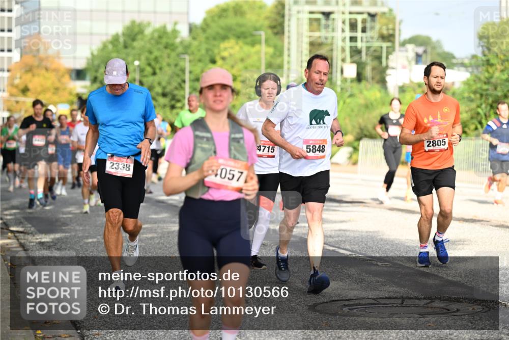 06.09.2026 - CURREX Alsterlauf Dr. Thomas Lammeyer http://msf.ph/oto/10130566 06.09.2026 09:53:04 Laufen 2338, 4057, 4715, 5848, 2805 meine-sportfotos.de