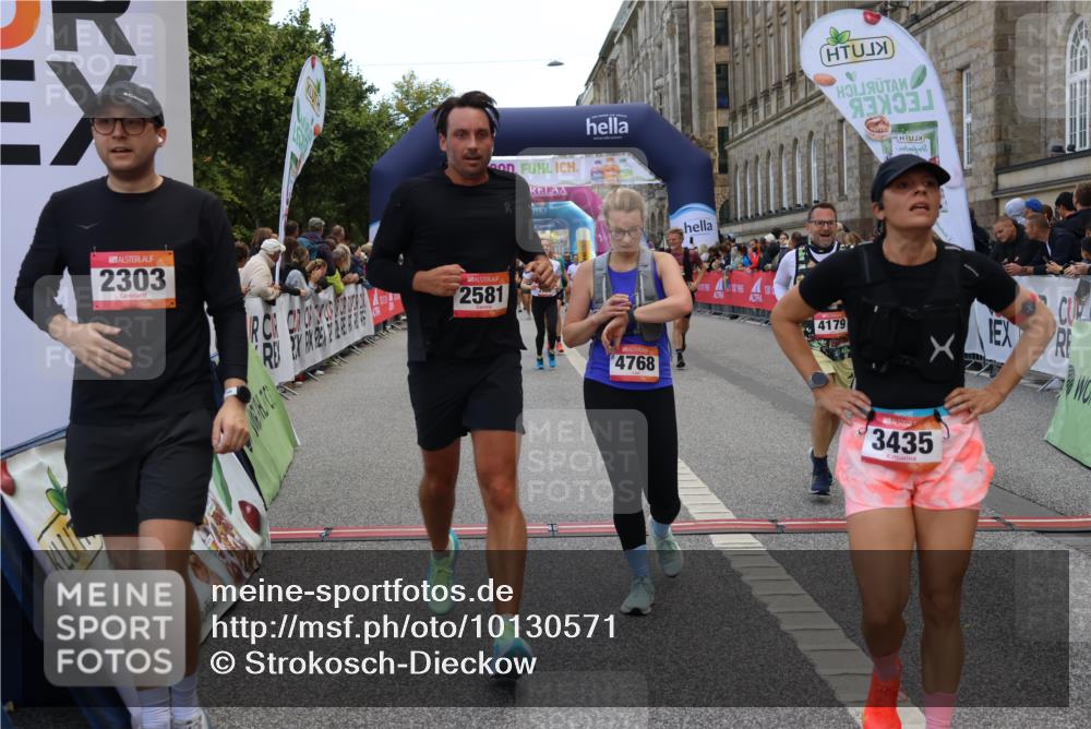 06.09.2026 - CURREX Alsterlauf Strokosch-Dieckow http://msf.ph/oto/10130571 06.09.2026 10:04:31 Ziel 2025, 2303, 2437, 2581, 2988, 2991, 2993, 3435, 3696, 3711, 3807, 4052, 4179, 4376, 4431, 4630, 4768, 5071, 5644, 5718, 5816, 6193 meine-sportfotos.de