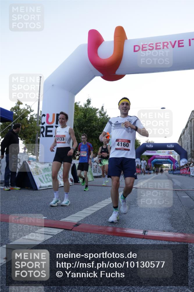 06.09.2026 - CURREX Alsterlauf Yannick Fuchs http://msf.ph/oto/10130577 06.09.2026 09:38:24 Ziel 2378, 4160, 4614, 4983, 5687, 5727, 6101, 6133, 6309, 8024 meine-sportfotos.de