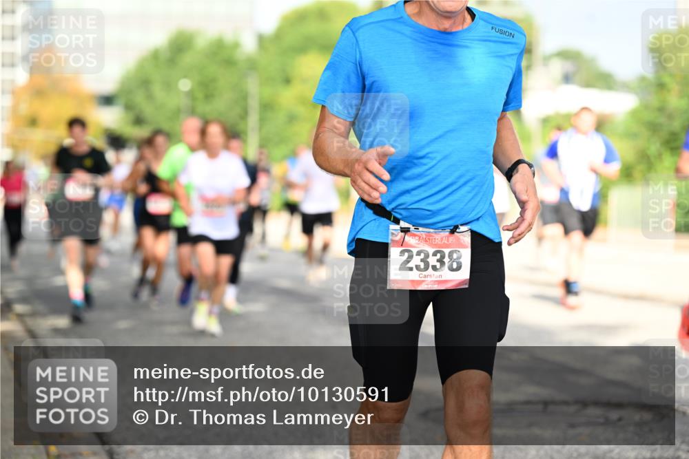 06.09.2026 - CURREX Alsterlauf Dr. Thomas Lammeyer http://msf.ph/oto/10130591 06.09.2026 09:53:06 Laufen 2338 meine-sportfotos.de