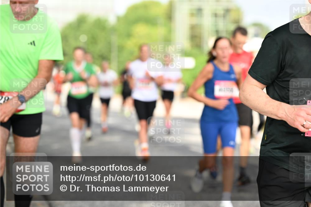 06.09.2026 - CURREX Alsterlauf Dr. Thomas Lammeyer http://msf.ph/oto/10130641 06.09.2026 09:53:12 Laufen  meine-sportfotos.de