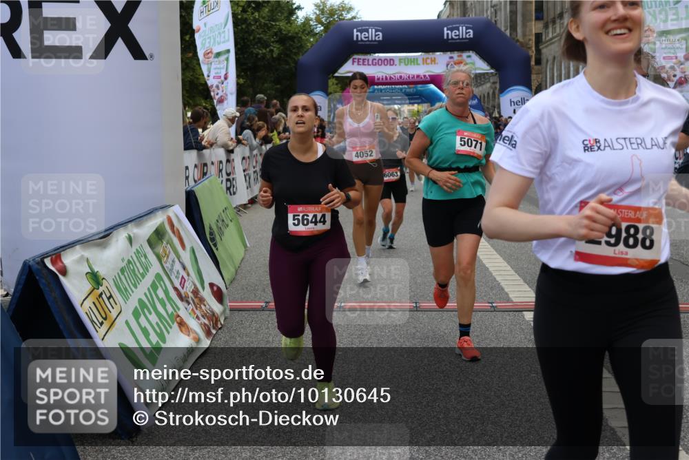 06.09.2026 - CURREX Alsterlauf Strokosch-Dieckow http://msf.ph/oto/10130645 06.09.2026 10:04:36 Ziel 2581, 2988, 2991, 2993, 3101, 3696, 3807, 4052, 4179, 4431, 4744, 4768, 5071, 5503, 5644, 5767, 6063, 8237 meine-sportfotos.de