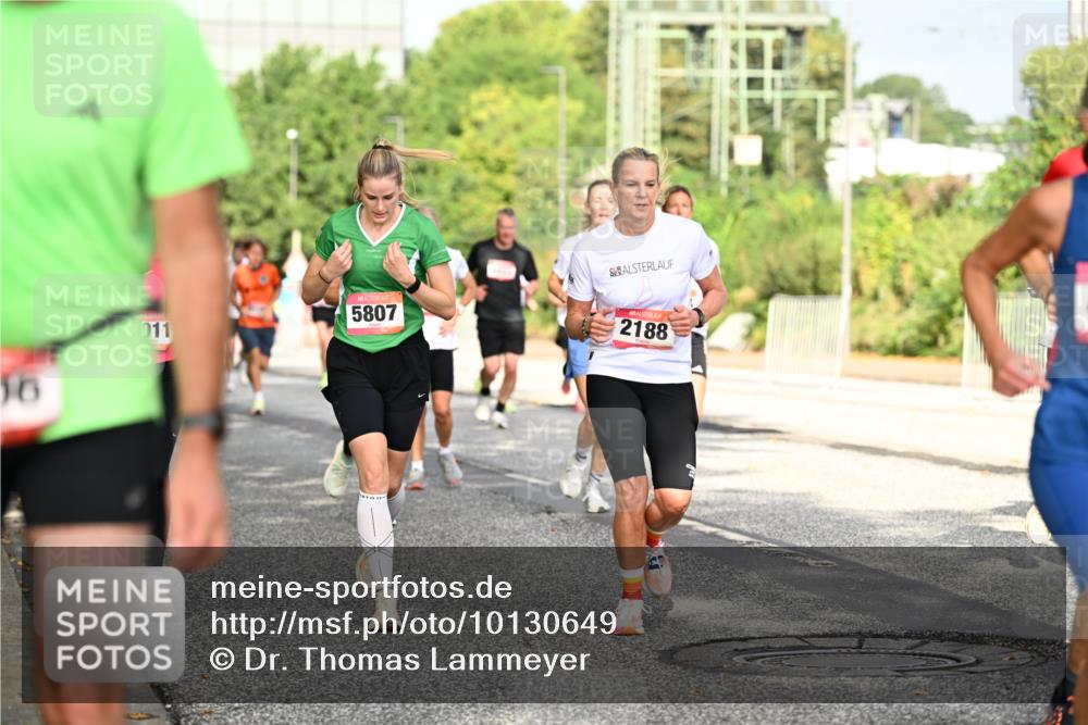 06.09.2026 - CURREX Alsterlauf Dr. Thomas Lammeyer http://msf.ph/oto/10130649 06.09.2026 09:53:12 Laufen 56, 011, 5807, 2188 meine-sportfotos.de