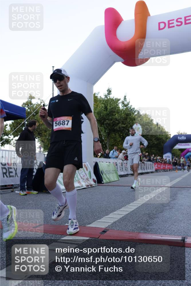 06.09.2026 - CURREX Alsterlauf Yannick Fuchs http://msf.ph/oto/10130650 06.09.2026 09:38:27 Ziel 2378, 4160, 4614, 4983, 5687, 5727, 6101, 6133 meine-sportfotos.de