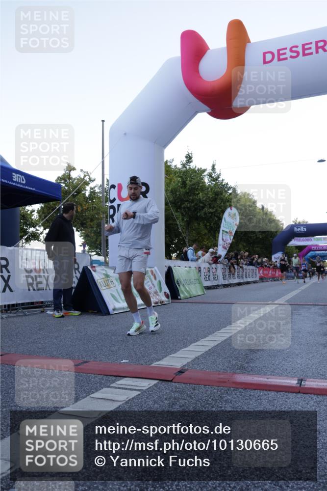 06.09.2026 - CURREX Alsterlauf Yannick Fuchs http://msf.ph/oto/10130665 06.09.2026 09:38:28 Ziel 2378, 3541, 4160, 4614, 5456, 5687, 5727, 6101, 6133 meine-sportfotos.de