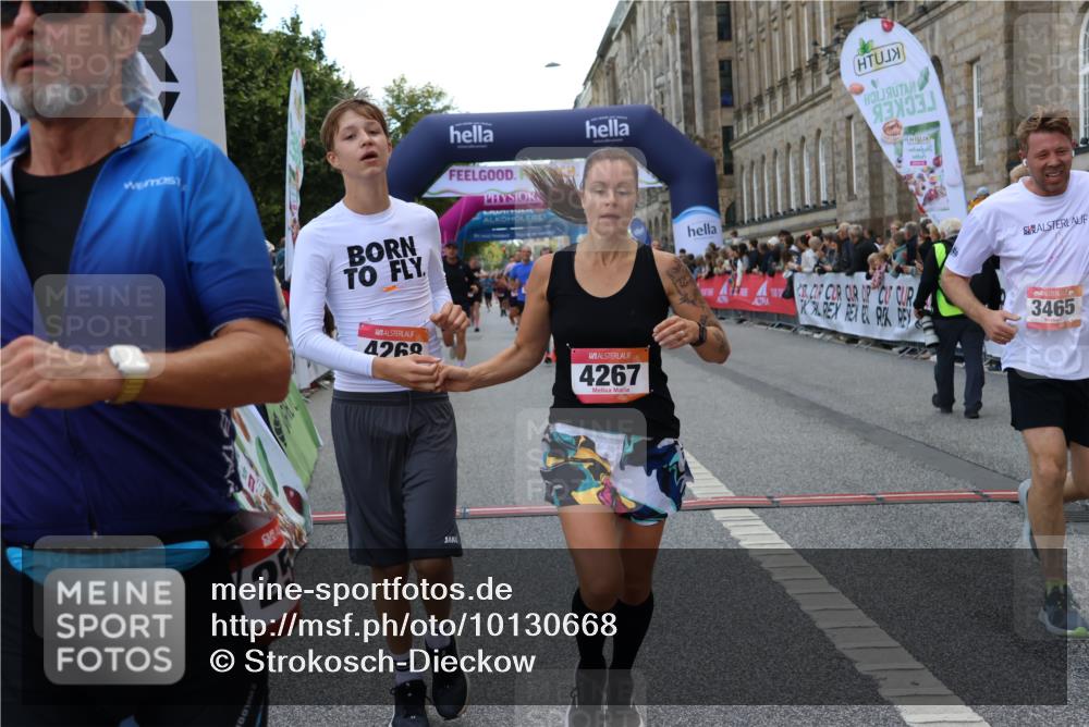 06.09.2026 - CURREX Alsterlauf Strokosch-Dieckow http://msf.ph/oto/10130668 06.09.2026 09:51:48 Ziel 2542, 3041, 3202, 3465, 4200, 4267, 4268, 4427, 4667, 4729, 5621, 6023, 6405, 6453, 8332 meine-sportfotos.de