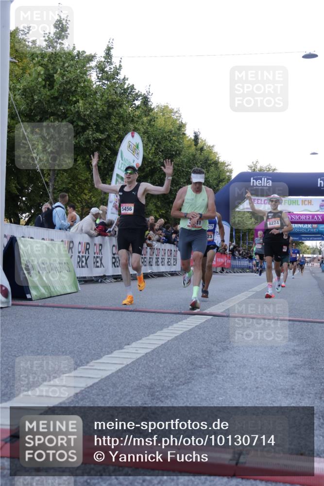 06.09.2026 - CURREX Alsterlauf Yannick Fuchs http://msf.ph/oto/10130714 06.09.2026 09:38:32 Ziel 2214, 3541, 4614, 5193, 5456, 5619, 5687, 6101, 6423, 8274 meine-sportfotos.de