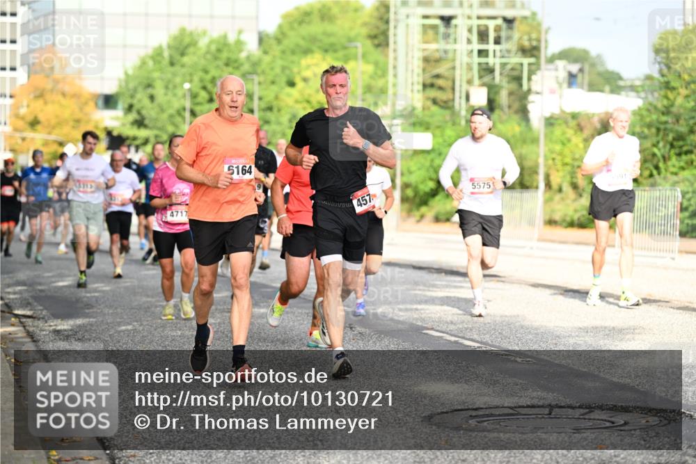 06.09.2026 - CURREX Alsterlauf Dr. Thomas Lammeyer http://msf.ph/oto/10130721 06.09.2026 09:53:20 Laufen 3313, 4717, 5164, 457, 5575, 55914 meine-sportfotos.de