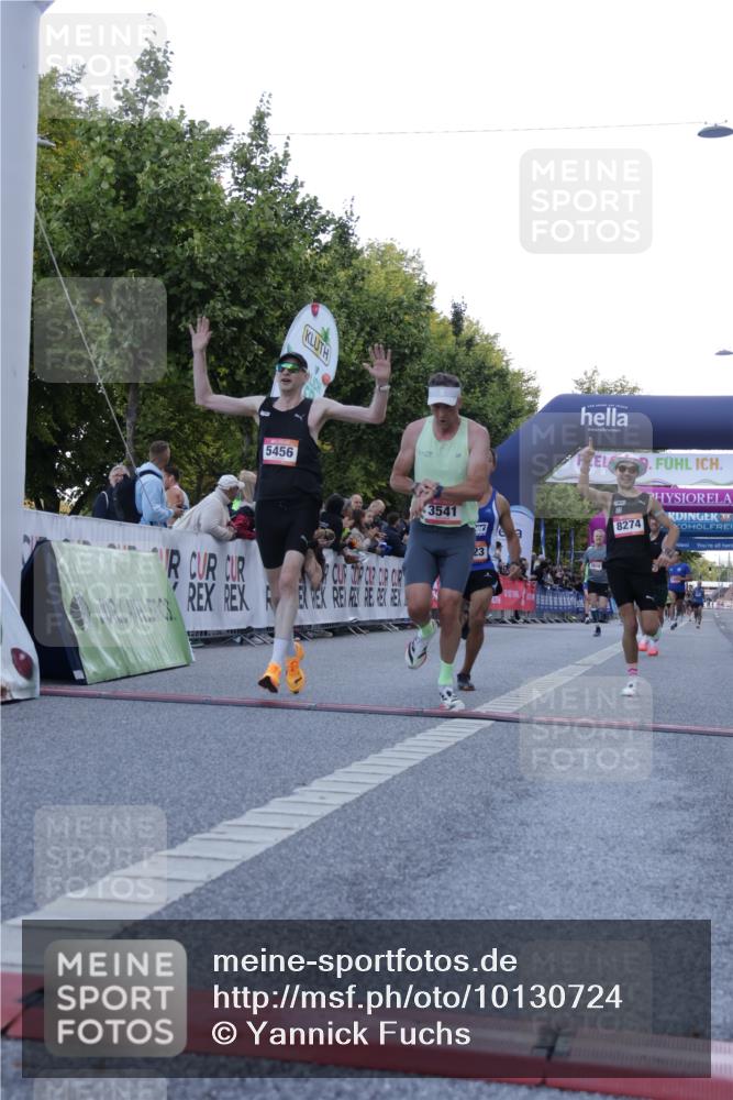 06.09.2026 - CURREX Alsterlauf Yannick Fuchs http://msf.ph/oto/10130724 06.09.2026 09:38:32 Ziel 2214, 3541, 4614, 5193, 5456, 5619, 5687, 6101, 6423, 8274 meine-sportfotos.de