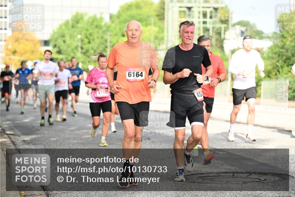 06.09.2026 - CURREX Alsterlauf Dr. Thomas Lammeyer http://msf.ph/oto/10130733 06.09.2026 09:53:21 Laufen 6164, 457 meine-sportfotos.de