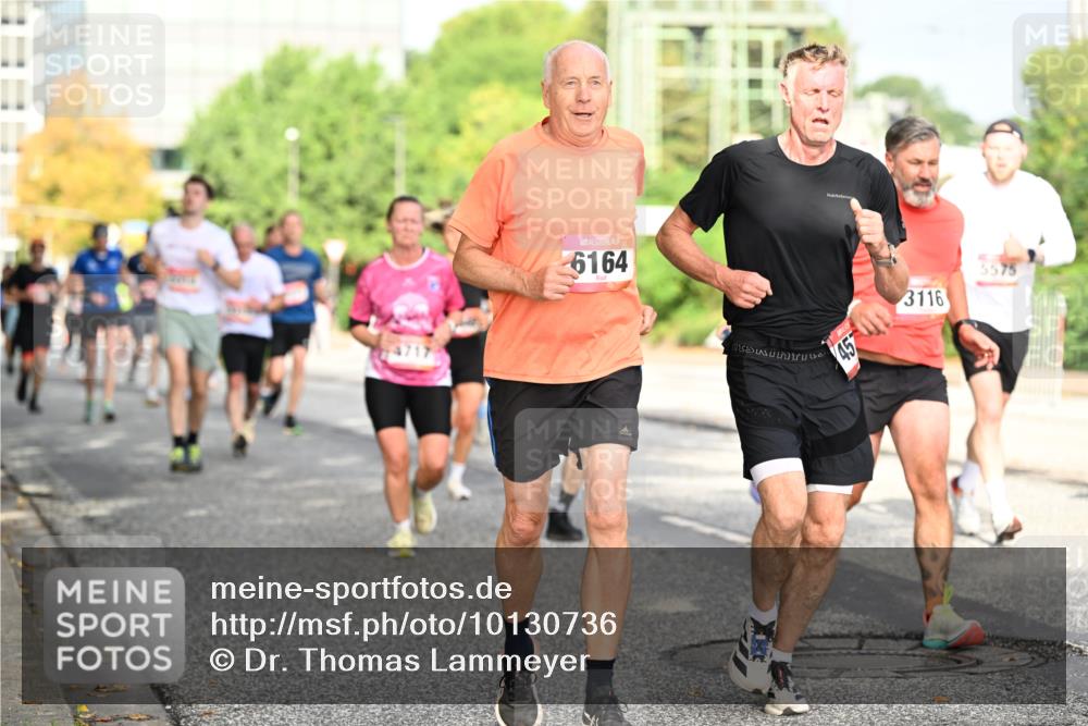 06.09.2026 - CURREX Alsterlauf Dr. Thomas Lammeyer http://msf.ph/oto/10130736 06.09.2026 09:53:21 Laufen 6164, 45, 3116, 5575 meine-sportfotos.de