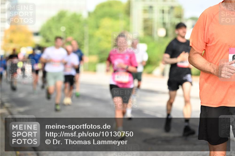 06.09.2026 - CURREX Alsterlauf Dr. Thomas Lammeyer http://msf.ph/oto/10130750 06.09.2026 09:53:22 Laufen  meine-sportfotos.de