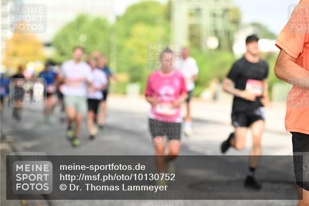 06.09.2026 - CURREX Alsterlauf Dr. Thomas Lammeyer http://msf.ph/oto/10130752 06.09.2026 09:53:22 Laufen  meine-sportfotos.de