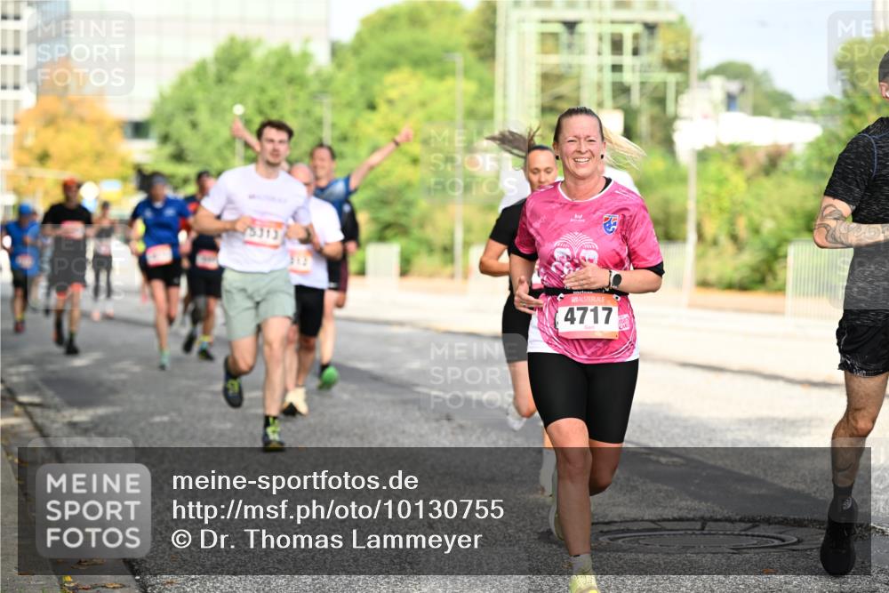 06.09.2026 - CURREX Alsterlauf Dr. Thomas Lammeyer http://msf.ph/oto/10130755 06.09.2026 09:53:23 Laufen 5313, 4717 meine-sportfotos.de