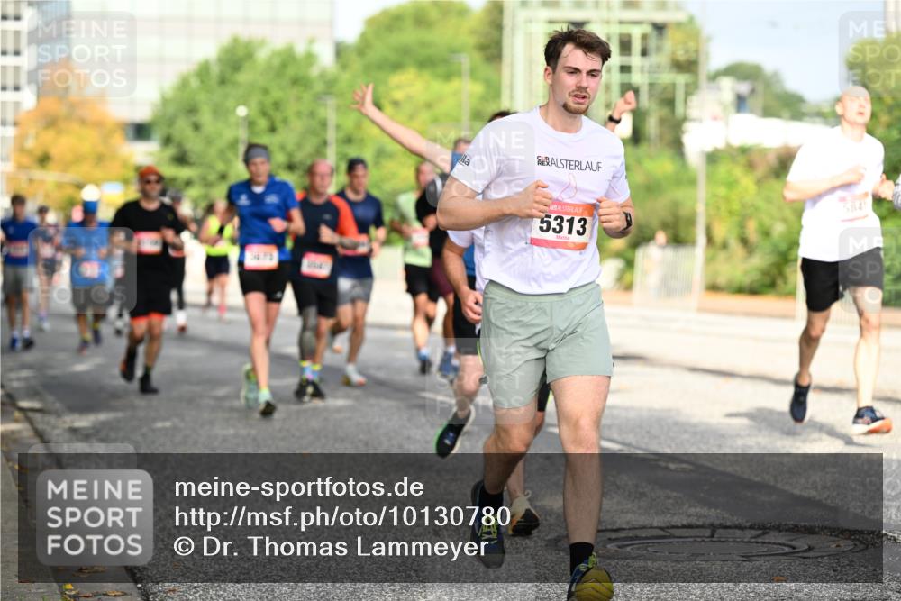 06.09.2026 - CURREX Alsterlauf Dr. Thomas Lammeyer http://msf.ph/oto/10130780 06.09.2026 09:53:25 Laufen 5313 meine-sportfotos.de