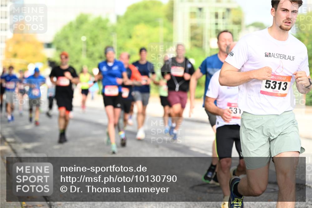 06.09.2026 - CURREX Alsterlauf Dr. Thomas Lammeyer http://msf.ph/oto/10130790 06.09.2026 09:53:26 Laufen 11, 331, 5313 meine-sportfotos.de