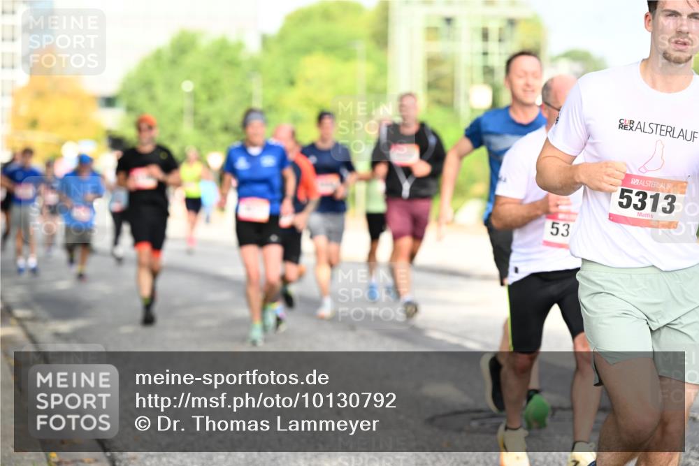 06.09.2026 - CURREX Alsterlauf Dr. Thomas Lammeyer http://msf.ph/oto/10130792 06.09.2026 09:53:26 Laufen 53, 5313 meine-sportfotos.de