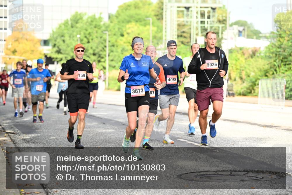 06.09.2026 - CURREX Alsterlauf Dr. Thomas Lammeyer http://msf.ph/oto/10130803 06.09.2026 09:53:27 Laufen 159, 3673, 87, 4088, 5026 meine-sportfotos.de